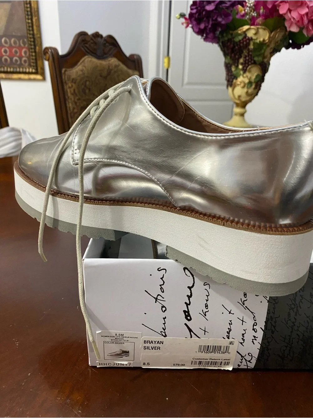 Kensie Silver Metallic Platform Oxford Shoes